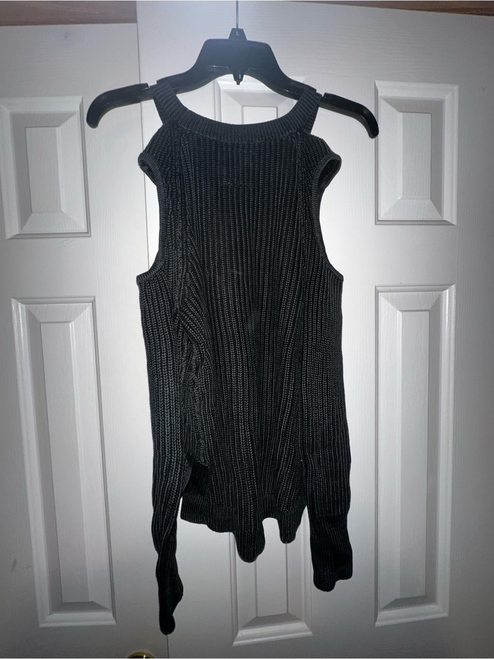 Shoulderless Black Ribbed Knit Top